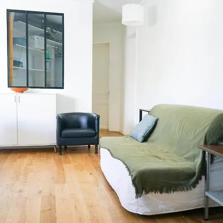 Apartmán Lovely Cocoon With A View Over